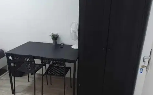 Enkplatz U3- Affordable 5BR shared Apt.
