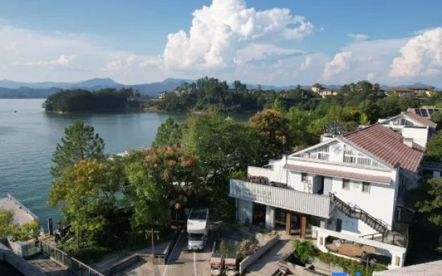 Qiandao Lake Seclusion Hotel (Central Lake Scenic Area Branch) – Outside – Hangzhou