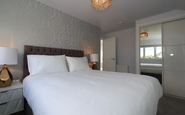Dunfermline Luxury 3 bedroom house