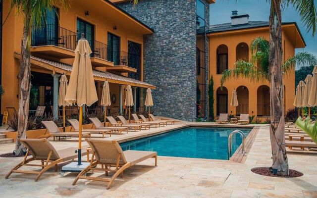 The Remote Hotel