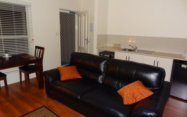 Hahndorf Oak Tree Cottages