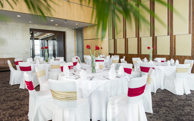 BurJuman Arjaan by Rotana