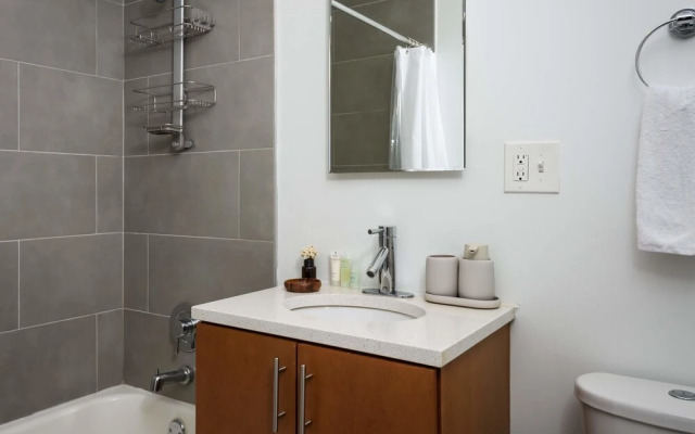 Parc - Warm CWE Apts near BJC by Zencity