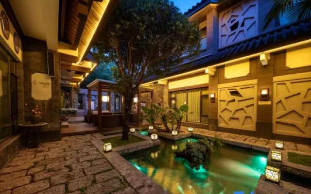 Share Year Hotel
