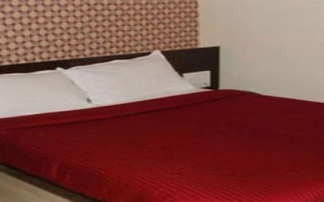 Room Maangta 100 - Andheri East