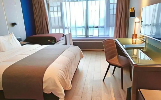 Lanou Hotel (Guiyang Huaxi District Meide Government House Branch)
