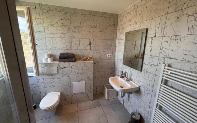 HUGE VILLA 39 Guests PRIVATE POOL - TENNISCOURT - COOK - villaitaly eu