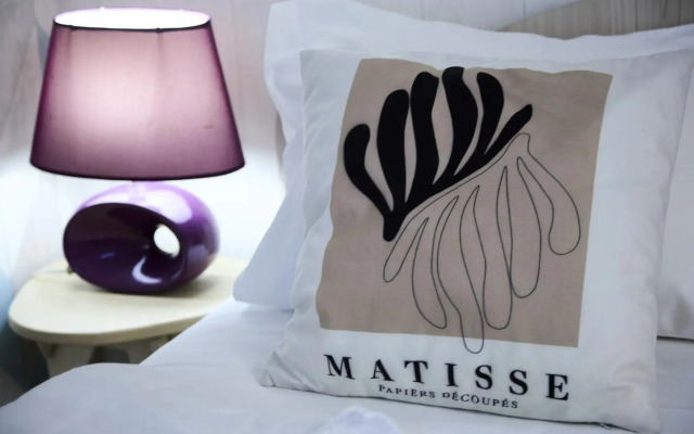 DD-Aparts (ДД-Апартс) на переулке Рыбный