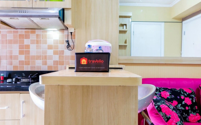 Simply 2BR Green Pramuka City Apartment near Cempaka Putih