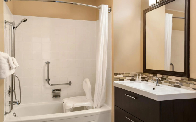 Travelodge by Wyndham Kenora