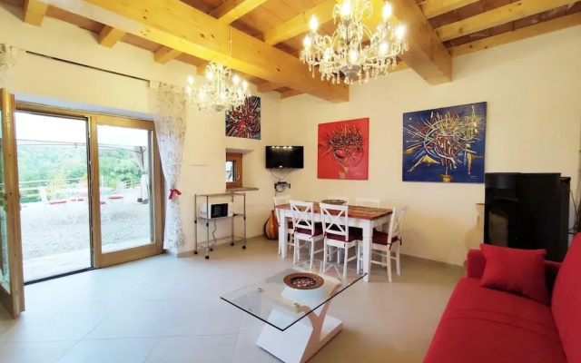 New Tuscan Villa With Pool