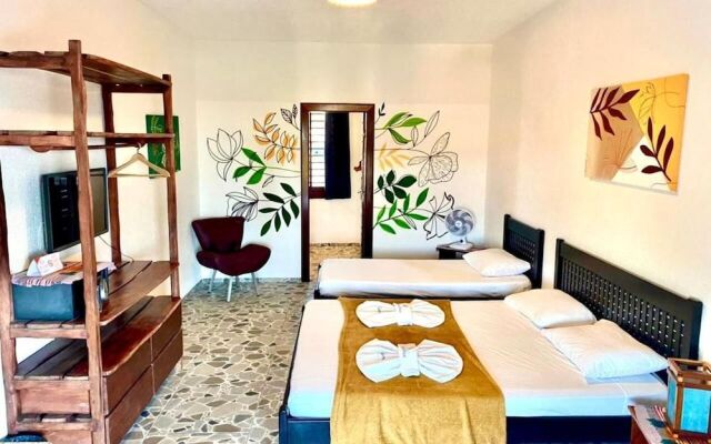 Hotel e Pousada Cumbuco Guesthouse