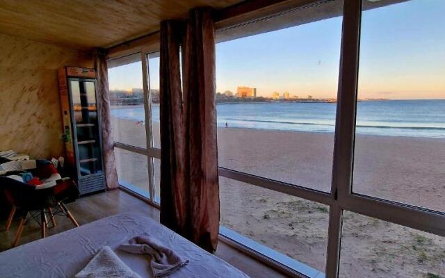 Lazy Lounge Apartments