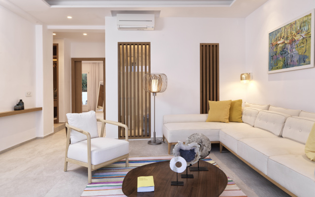 Myconian Korali Relais & Chateaux Hotel
