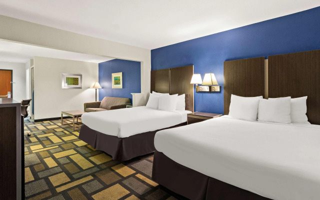 Best Western Galleria Inn & Suites