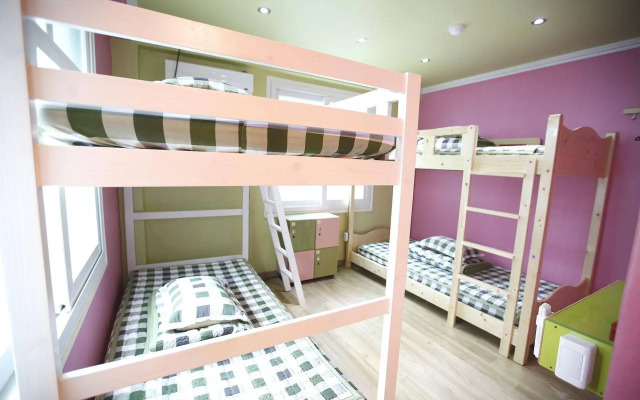 Bluefish Guesthouse - Hostel