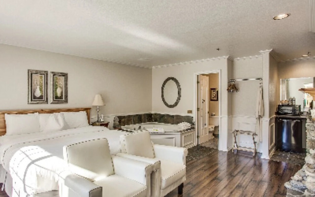 Leavenworth Village Inn