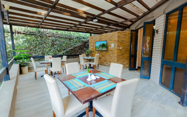 Heri Heights Hotel Apartments, SureStay Collection by BW