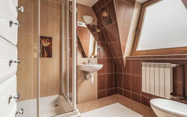 Domek pod Strzechą 3