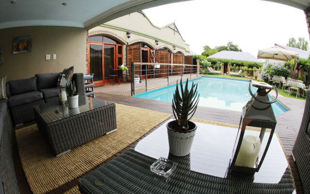 Oleander Guest House