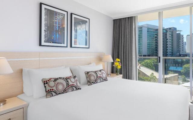 Oaks Brisbane Lexicon Suites