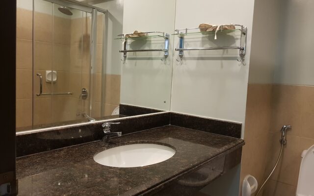 Outlook Ridge Residences