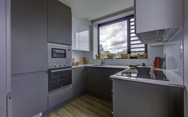 Yugo Explore - Ardcairn House