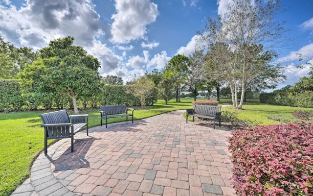 10 Mi to Disney + Heated Pool: Florida Abode!