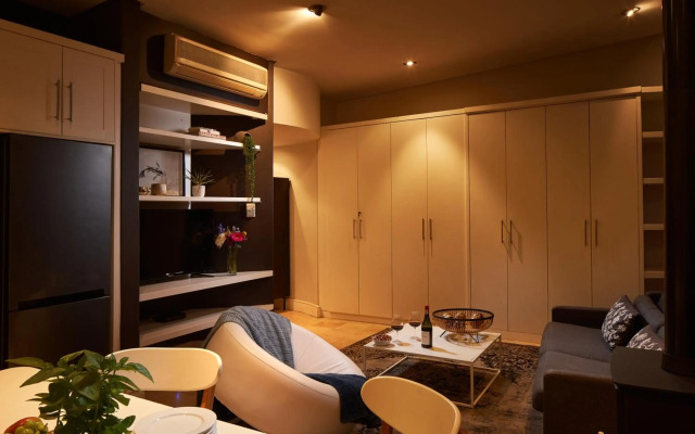 Eikehoff Apartment by Raw Africa Collection