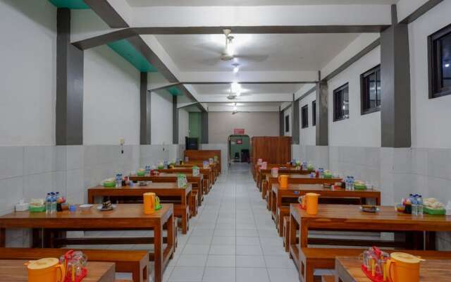 RedDoorz Syariah @ Hotel Wisma Indonesia Kendari