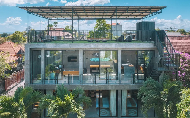 Villa Konkrete - Tropical 3BR