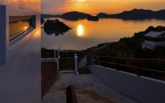 Yeosu Gloria Pension