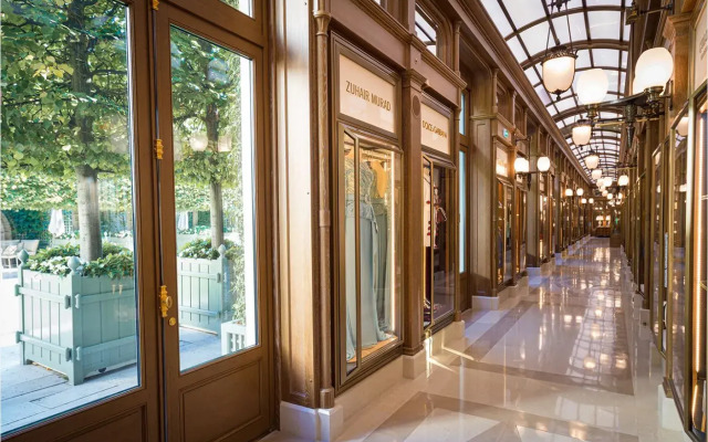 Ritz Paris