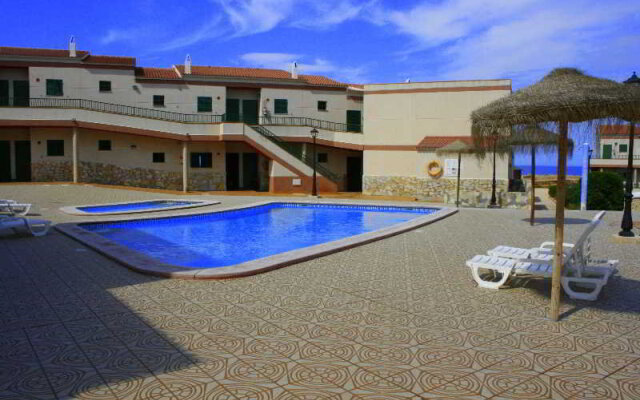 Apartamentos Checkin Cabo de Baños