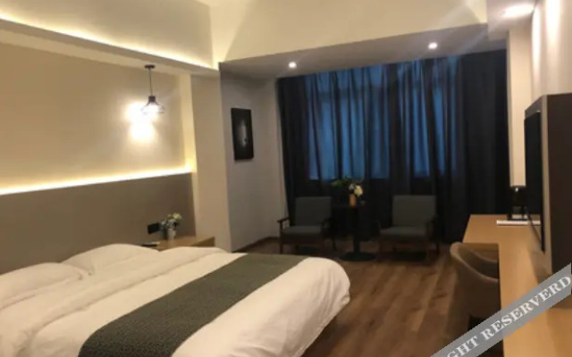 Guangzhou Yiju·Hotel Apartment (Huadu Shiling Branch)