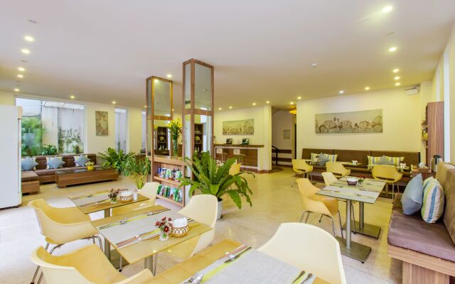 Vaia Hoi An Boutique Hotel