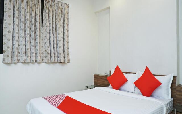 OYO 26205 Hotel Sahara