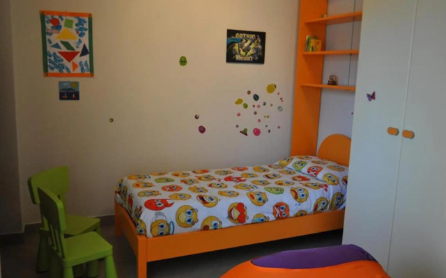 Sand 228 Home
