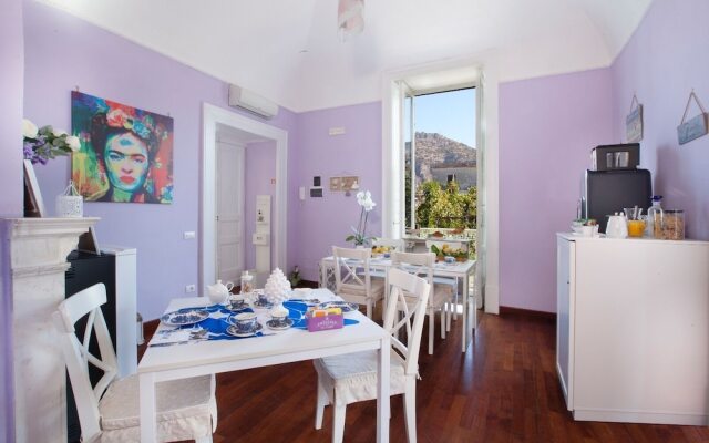Caluga House