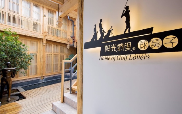 Sunshine.Nali - Home of Golf Lovers