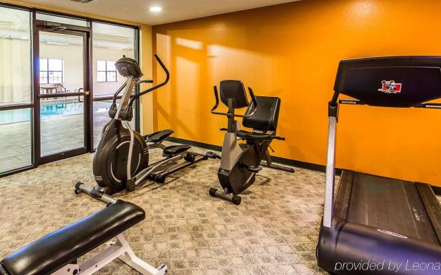 Comfort Inn & Suites