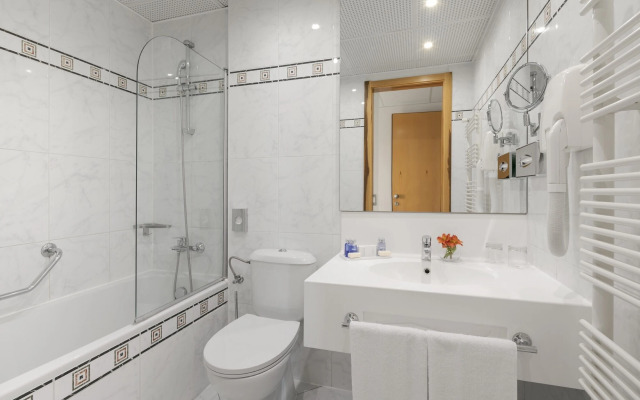Hotel Pelegrin Plava Laguna