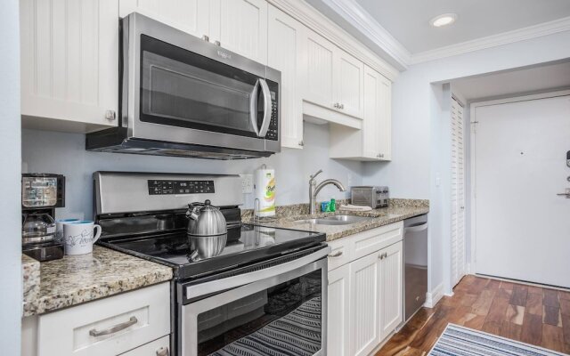 Harbor Tower Gulf Luxe Escape