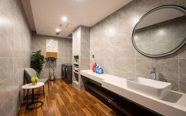 Yitel Collection Hotel (Dalian High-tech Zone Wanda Plaza)