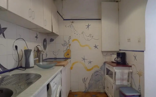 Alhambra Hill Apartments