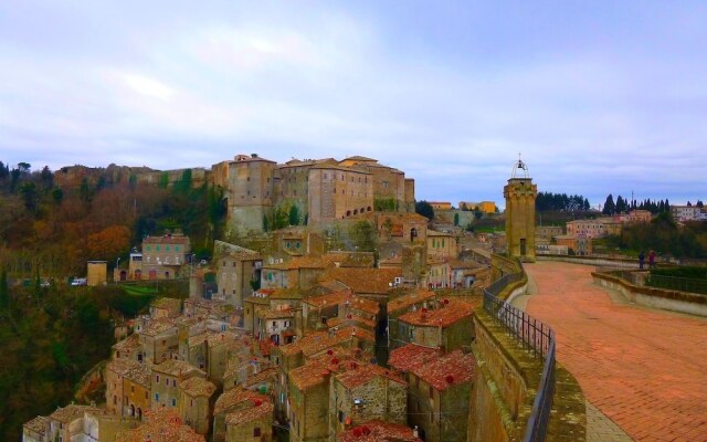 Lovely Holiday Home In Sorano Italy Near Forest