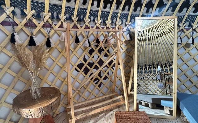 Lake glamping ik