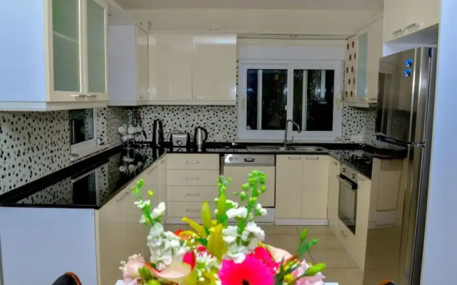 Gorgeous Secluded Villa With Private Pool and BBQ in Antalya