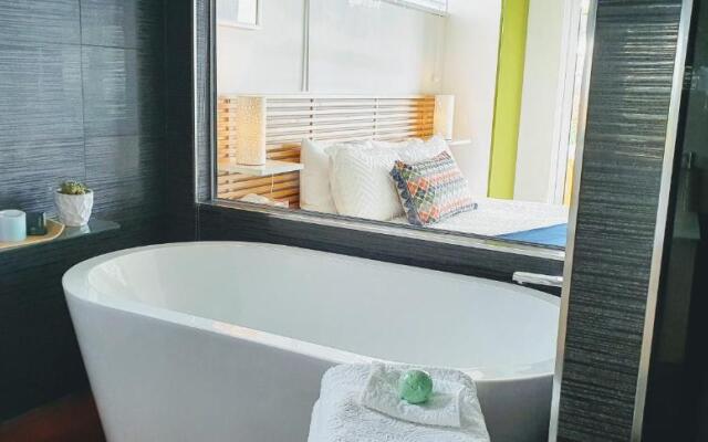 Goat Island Bungalow