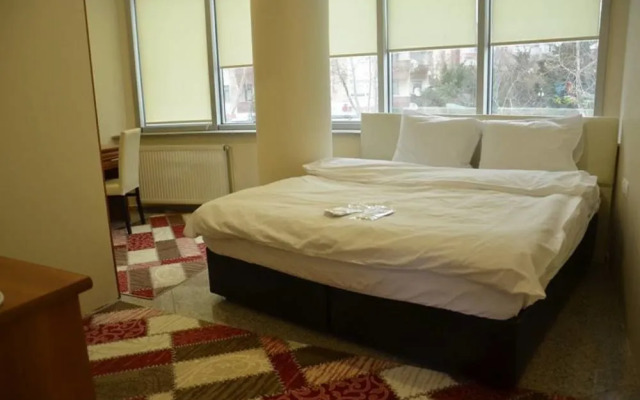 Mostar Hotel